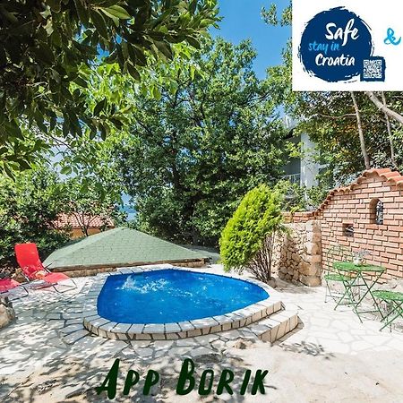 Apartments Borik ツリクヴェニツァ エクステリア 写真