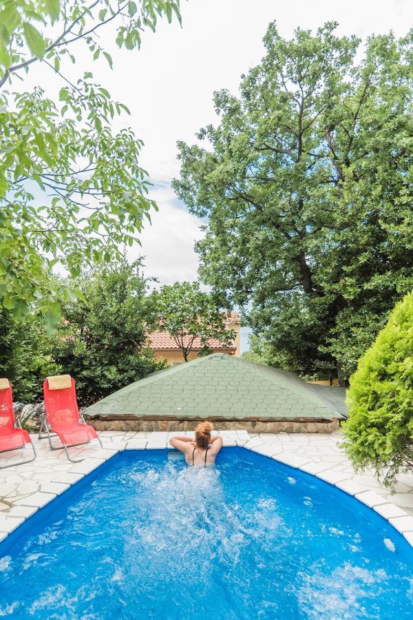 Apartments Borik ツリクヴェニツァ エクステリア 写真