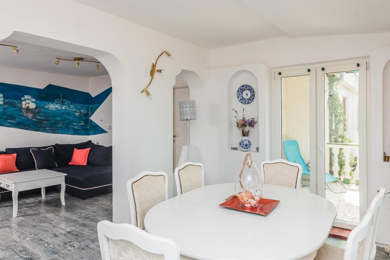 Apartments Borik ツリクヴェニツァ エクステリア 写真