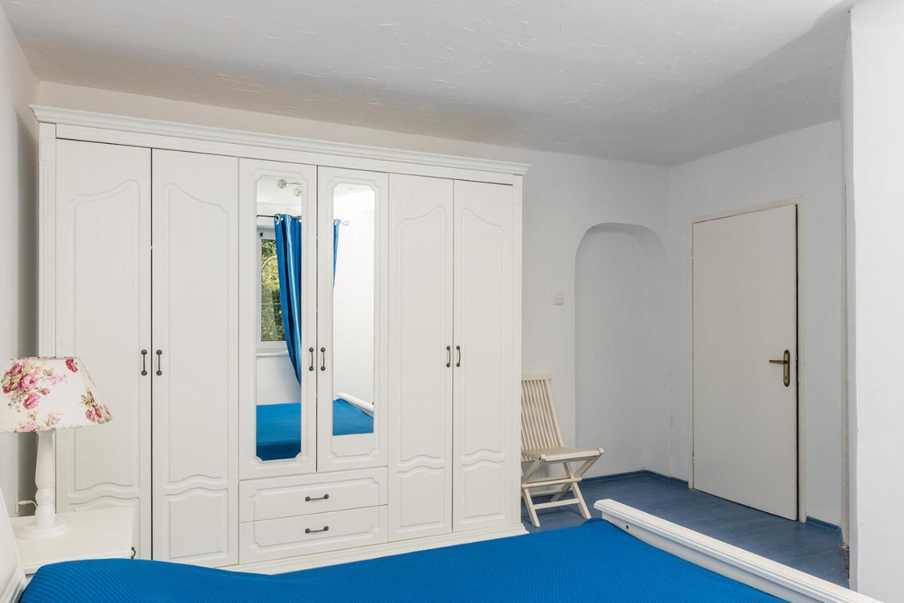 Apartments Borik ツリクヴェニツァ エクステリア 写真