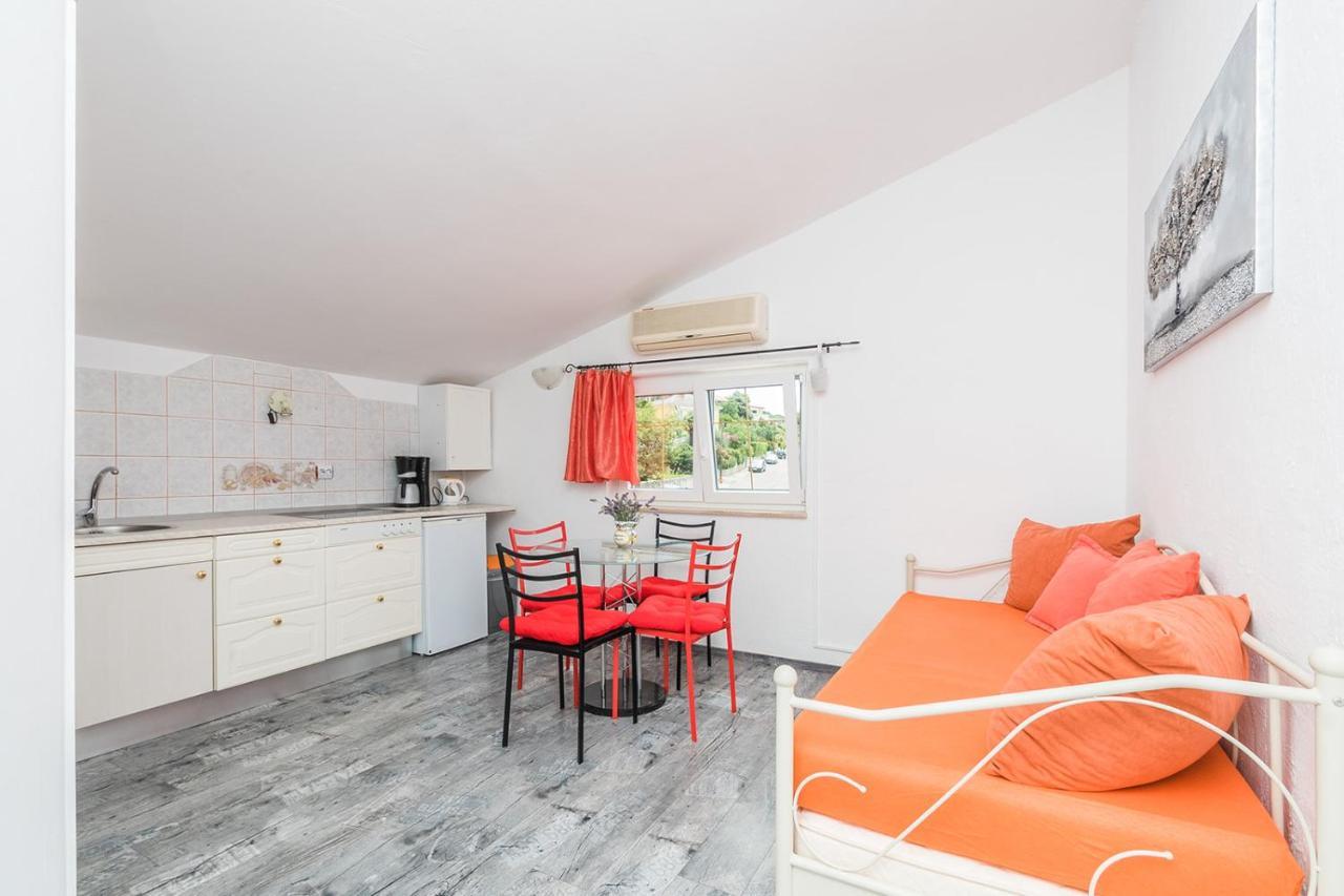 Apartments Borik ツリクヴェニツァ エクステリア 写真