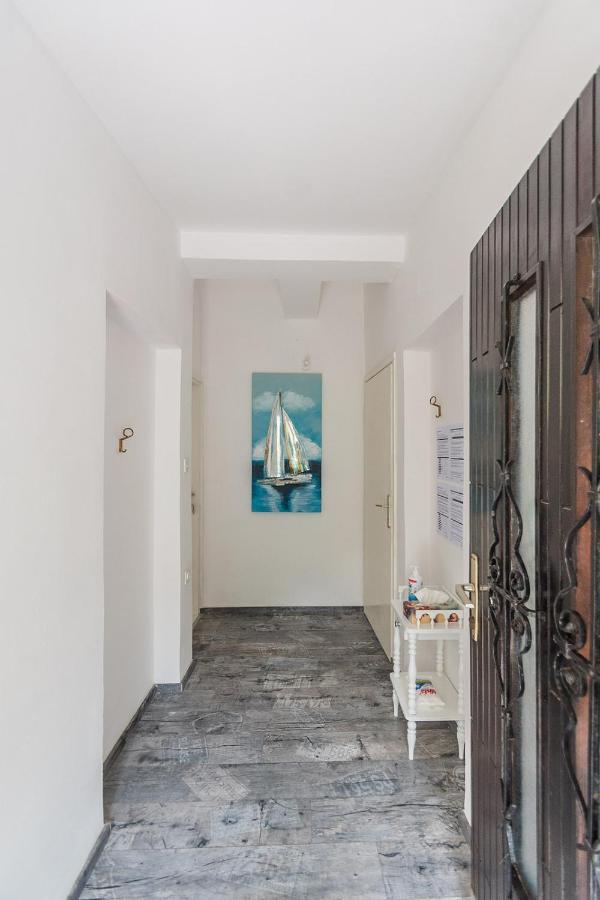 Apartments Borik ツリクヴェニツァ エクステリア 写真