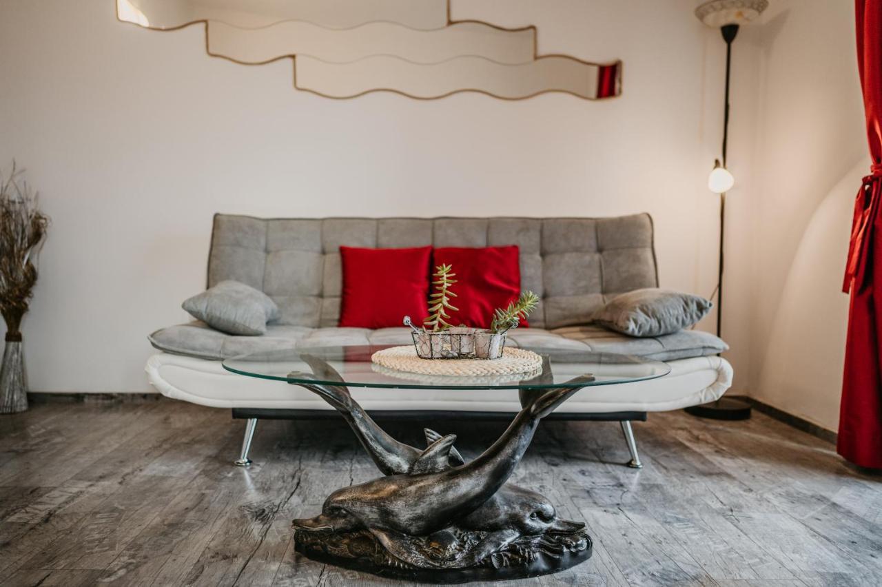 Apartments Borik ツリクヴェニツァ エクステリア 写真